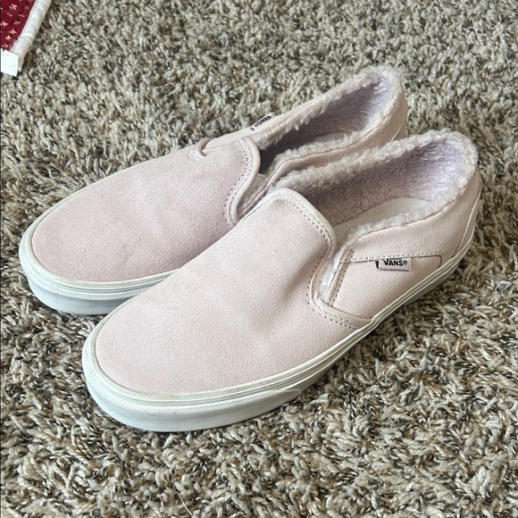 Vans Shoes - Vans Women's Soft Pink Fleece-Lined Sneakers